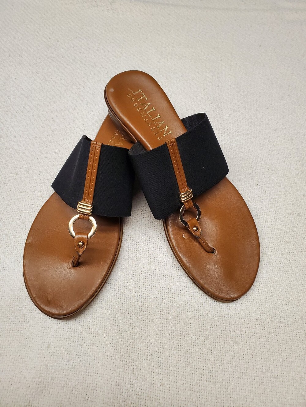Italian Shoemakers T-Strap Sandals 7.5 Tan Leather Black Elastic Gold